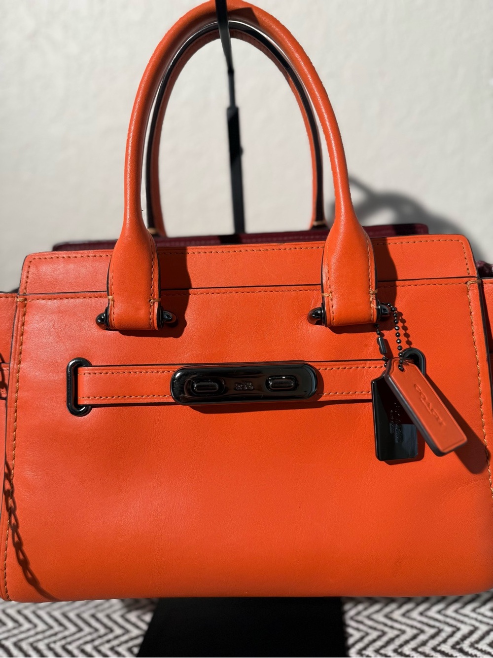 Coach Swagger 27 Mandarin Glovetanned Leather Satchel 12111 - 2017 - Picture 11 of 13